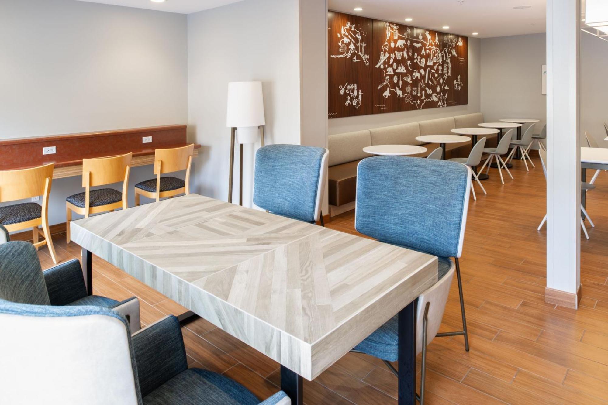 Towneplace Suites By Marriott Olympia Exterior foto
