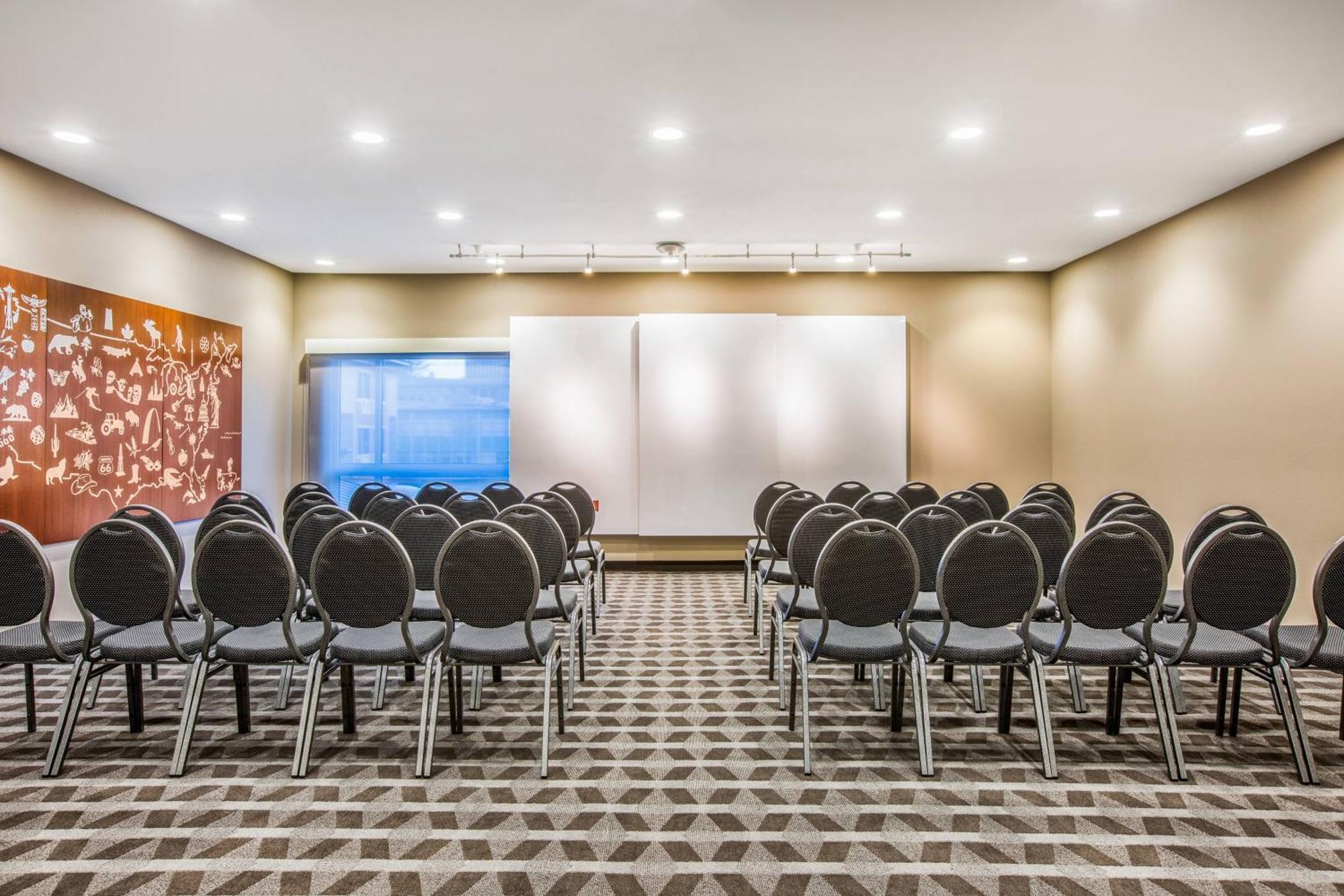 Towneplace Suites By Marriott Olympia Exterior foto